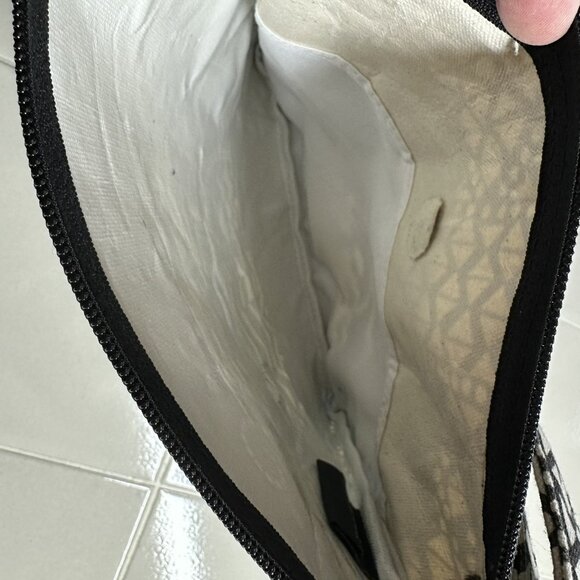 Laurel Burch Beaded Canvas Cat Print Crossbody Bag Black/Multicolor - Picture 6 of 6